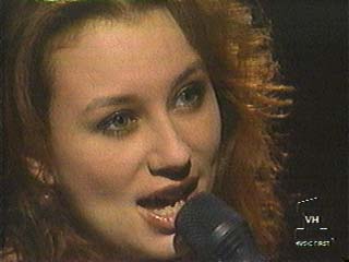 Tori On Crossroads